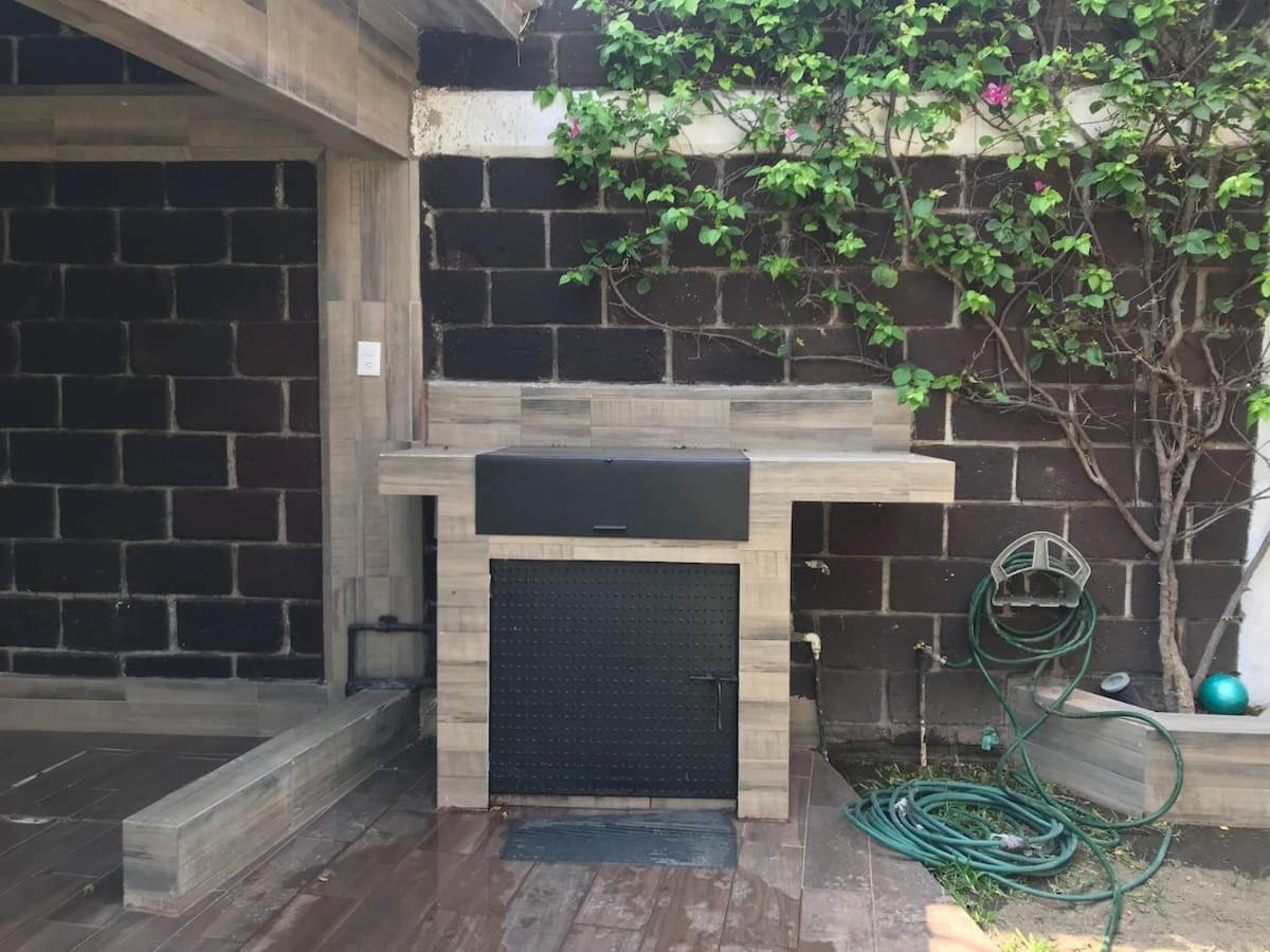 Atlihuayan Casa Acogedora Con Albercaヴィラ エクステリア 写真